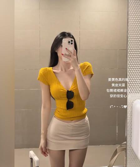 순수한 욕망 한 부서 황색 구덩이 기사 V넥 반팔 니트 티셔츠 여름 몸매 가꾸기 허리 수축 디스플레이 몸 타이트 스커트 치마 세트