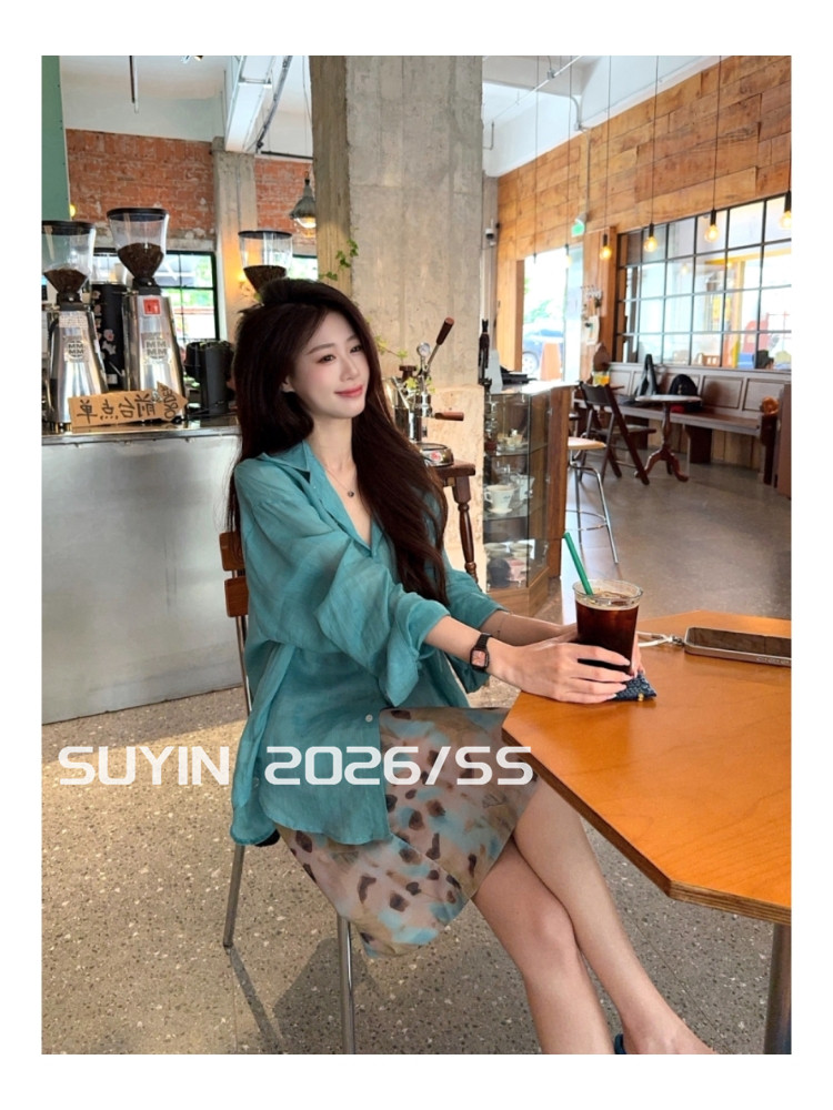 한 부서 루즈핏 슬림해 보이는 자외선 차단 여성 셔츠 여름 코디 꽃무늬 반신 스커트 패션 다용도 세트