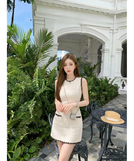 작은 샤넬 스타일 품격 민소매 여성 드레스 여름 새로운 작은 키 순수한 욕망 허리 수축 슬림해 보이는 명문 여성 천 금빛 바람 미니 스커트