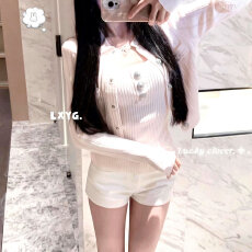 批发26早春新款小香风金属扣显瘦针织开衫+吊带<b class='q'>背心</b><b class='q'>打底</b><b class='q'>两件套</b>
