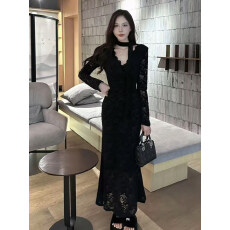 批发法式女人味V领飘带蕾丝长袖连衣裙女2026秋冬新款收腰显瘦<b class='q'>包臀</b>裙