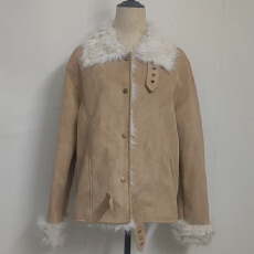 批发韩系保暖设计感小众洋气显瘦衣服冬季<b class='q'>时尚</b>潮流高级感棉服女