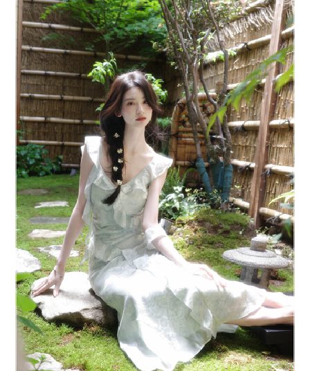 하나부터 순간 여름 깊은 분위기 센스 헤일로 염색 자카드 드레스 프릴 슬림해 보이는 인어 꼬리 스커트 cy-s2608