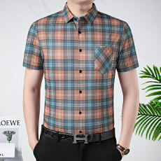 批发冰丝<b class='q'>男士</b>短袖<b class='q'>衬衫</b>男夏季新款薄款垂感高档<b class='q'>衬衣</b>中年爸爸装无痕寸衫