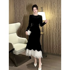 批发赫本风<b class='q'>连衣裙</b>2026秋装新款女装小众高端轻奢气质丝绒鱼尾礼服长裙