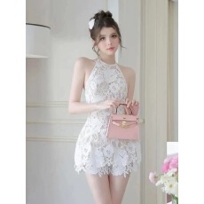 批发气质小香风蕾丝刺绣挂脖吊带女高级感甜美盐系修身显瘦短裤两件套