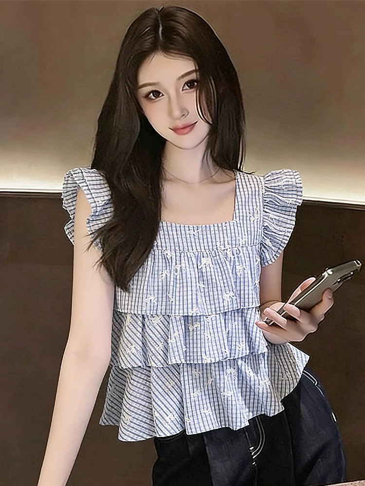 프랑스식 광장 칼라 작은 날다 소매 격자 무늬 셔츠 여름 2026 새로운 프릴 나비 매듭 인형 셔츠 달콤함 맨위