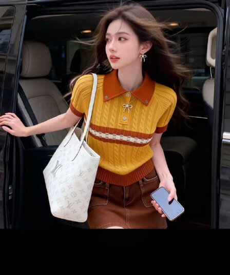 패션 POLO 칼라 디자인 주황색 니트 스웨터 여성 2026 여름 새로운 캐주얼 몸매 가꾸기 반팔 맨위