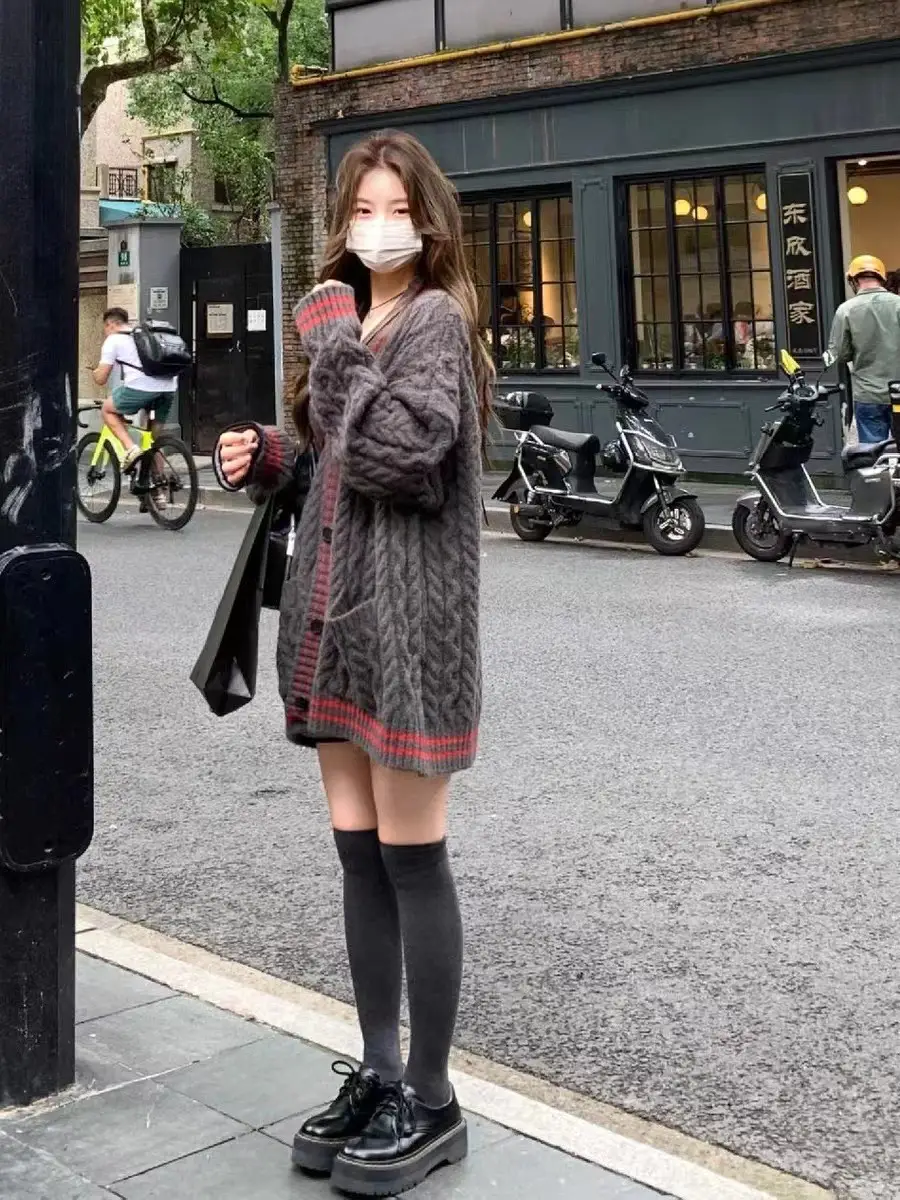 한국인기 프레피 꽈배기 V넥 울 가디건 상세 이미지 3