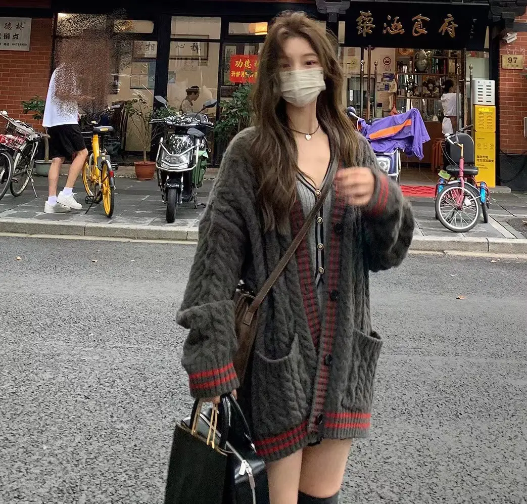 한국인기 프레피 꽈배기 V넥 울 가디건 상세 이미지 4