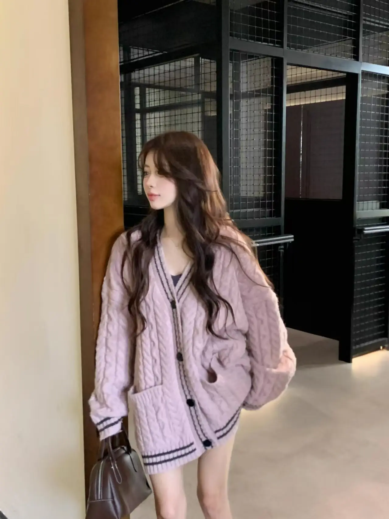 한국인기 프레피 꽈배기 V넥 울 가디건 상세 이미지 10
