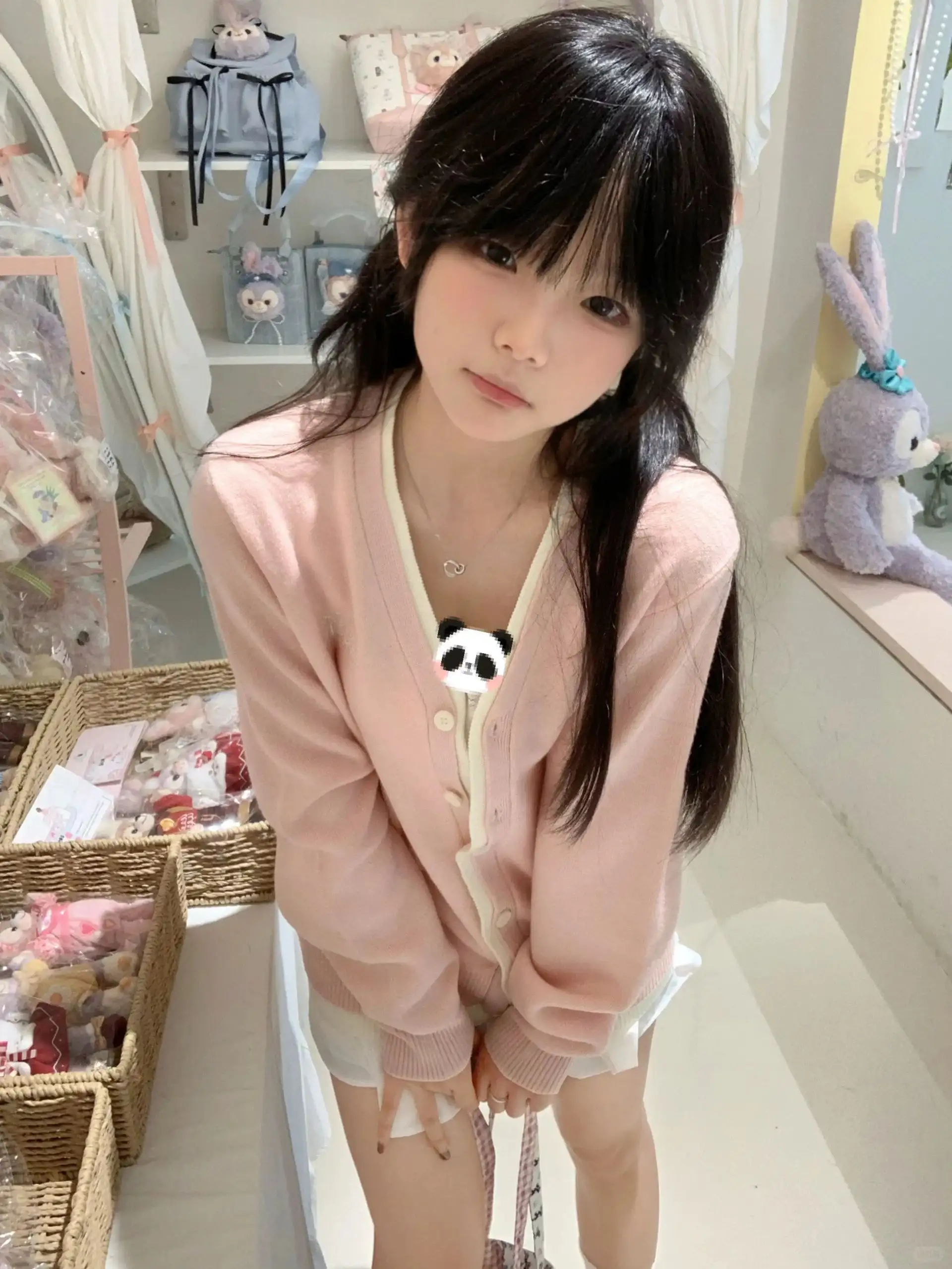 루즈핏 핑크 V넥 울 가디건 상세 이미지 6