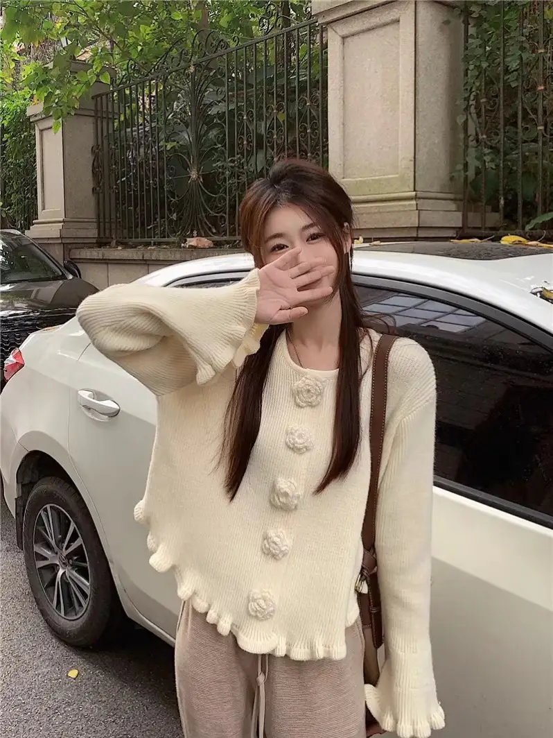 입체 장미 꽃 장식 라운드넥 울 가디건 상세 이미지 1