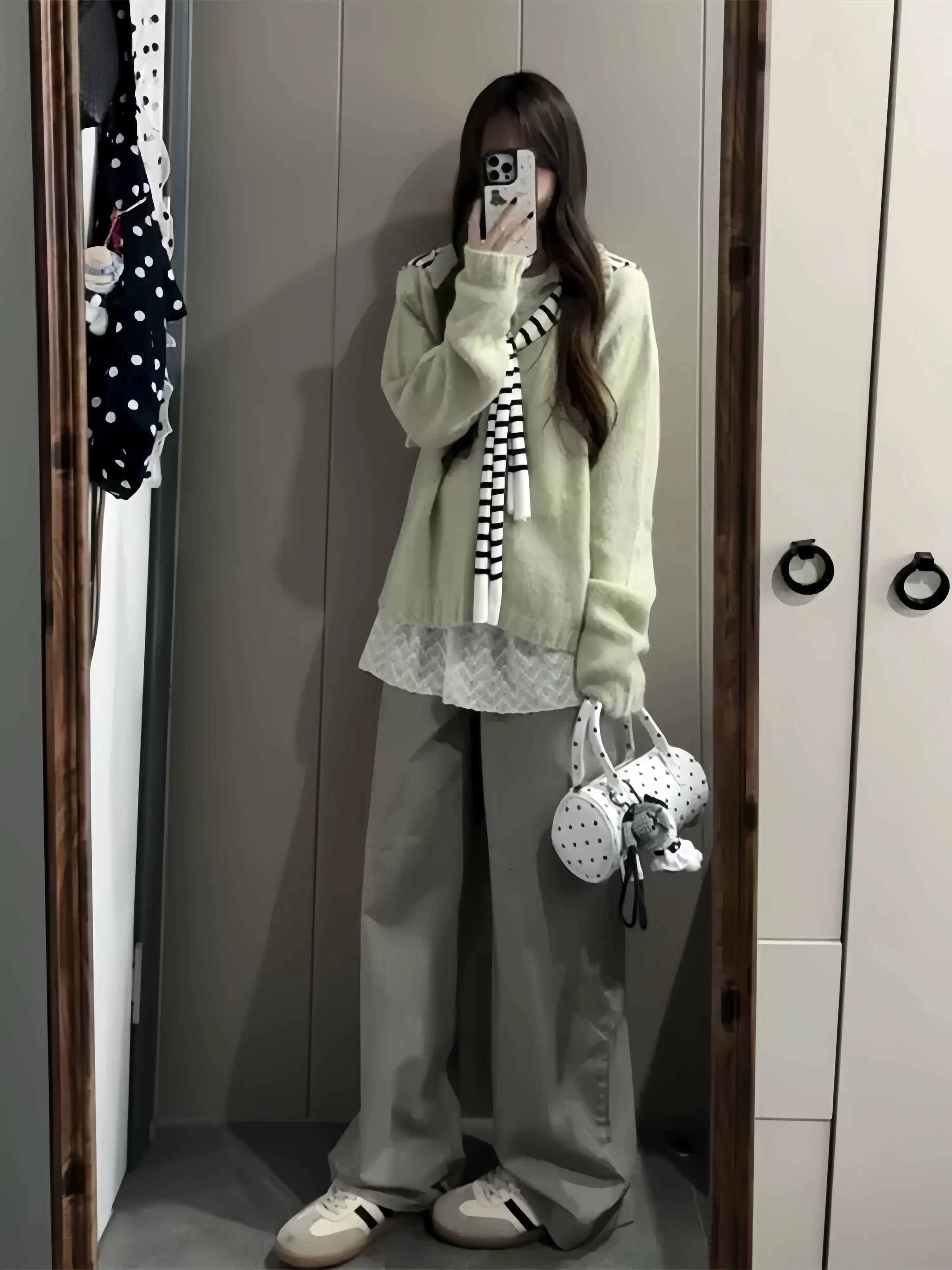 한국인기 컬러 버튼 폴로넥 울 가디건 상세 이미지 5