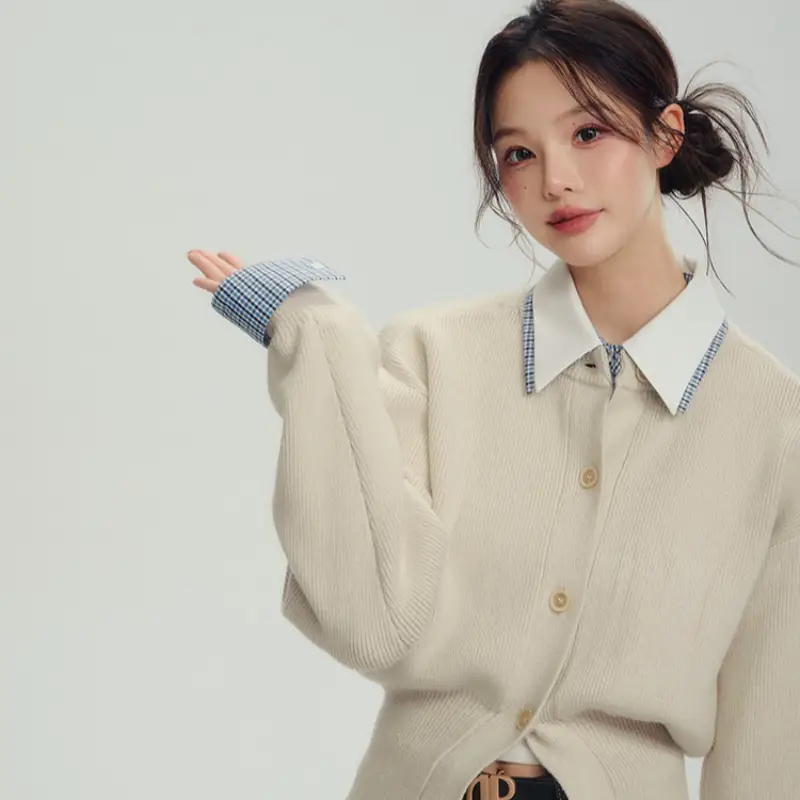 프렌치 폴로 칼라 체크 가디건 상세 이미지 5