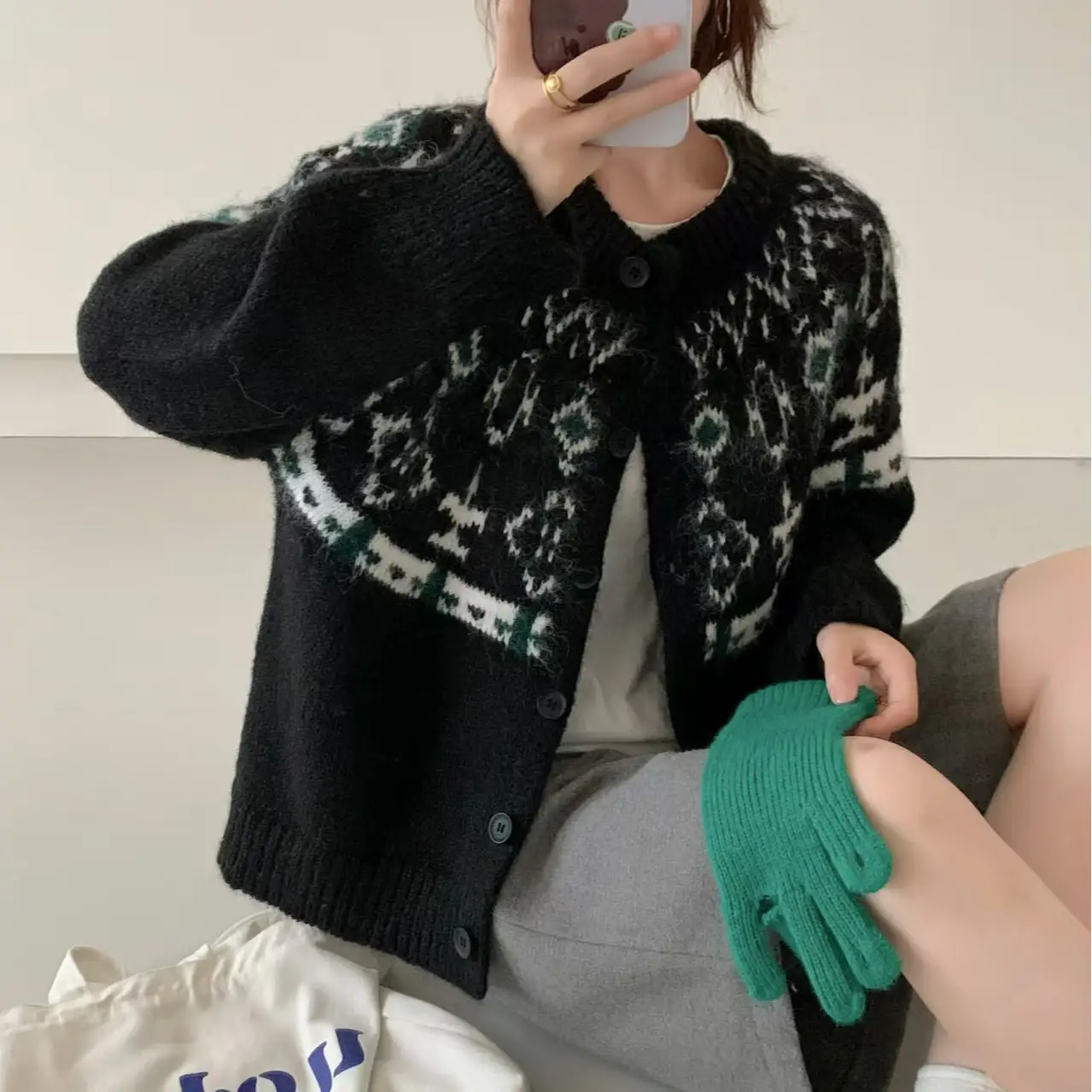 레트로 페어아일 라운드넥 울 가디건 상세 이미지 4