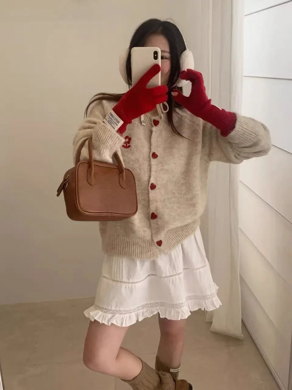 한국인기 자수 플라워 하트 울 가디건 상세 이미지 1