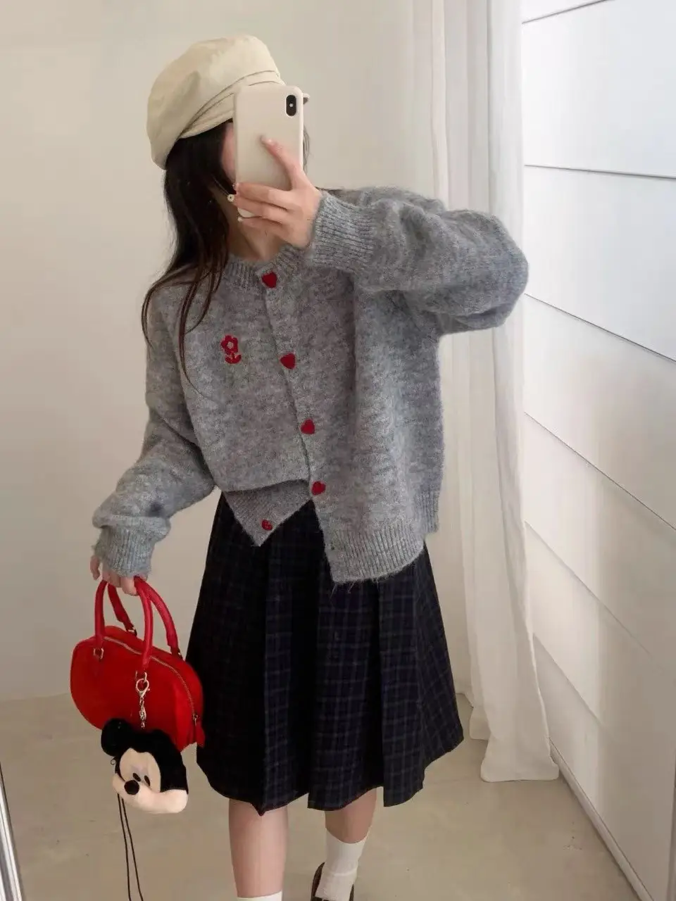 한국인기 자수 플라워 하트 울 가디건