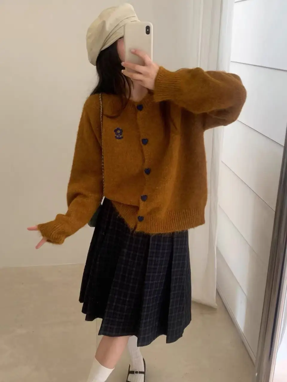 한국인기 자수 플라워 하트 울 가디건 상세 이미지 3