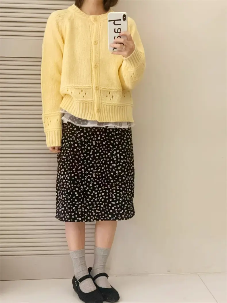 러블리 레이스 라운드넥 울 가디건 상세 이미지 22