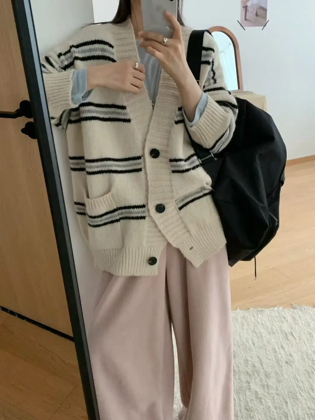 프레피 스트라이프 울 가디건 상세 이미지 1