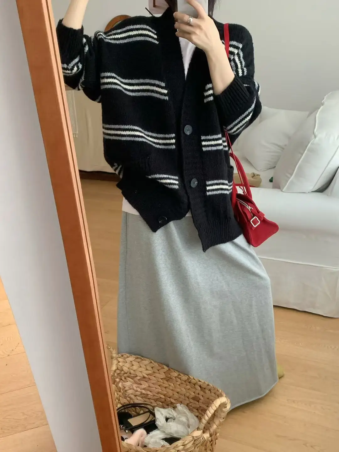 프레피 스트라이프 울 가디건 상세 이미지 4