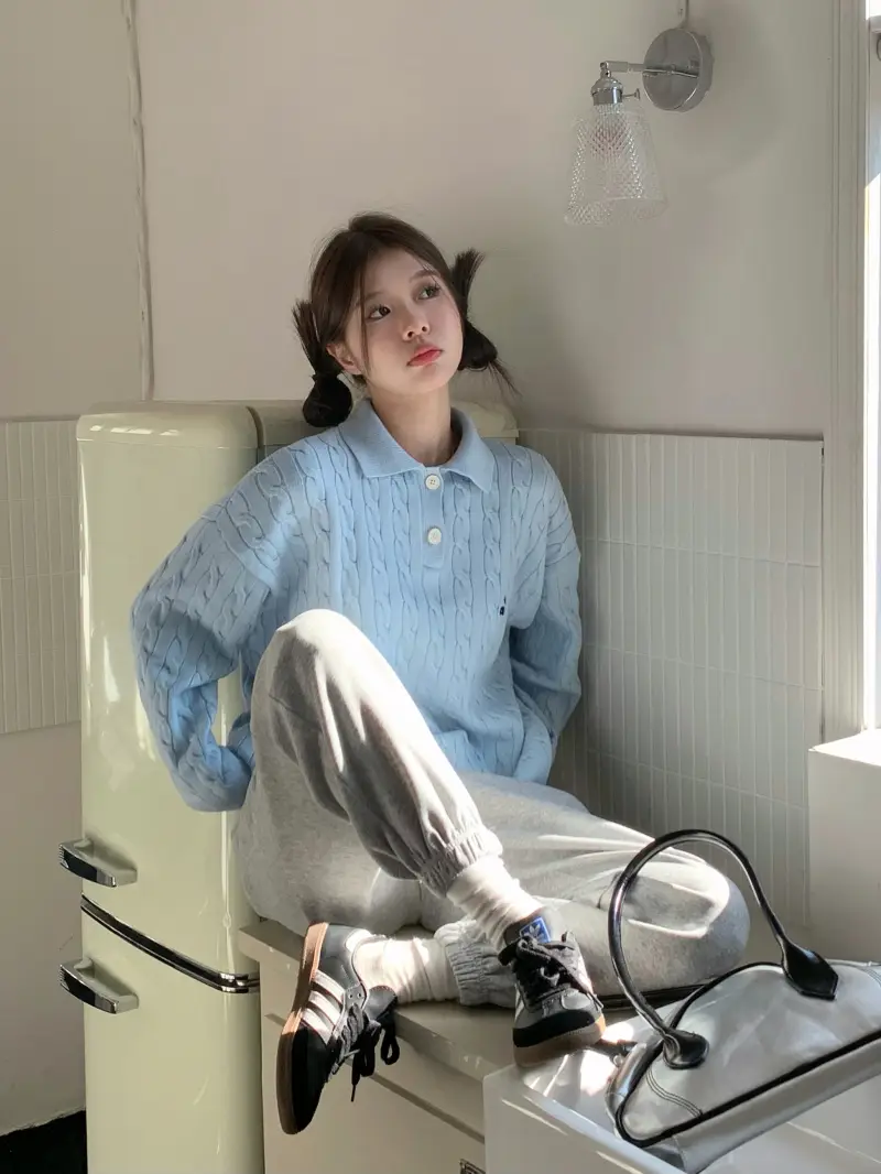 폴로넥 케이블 니트