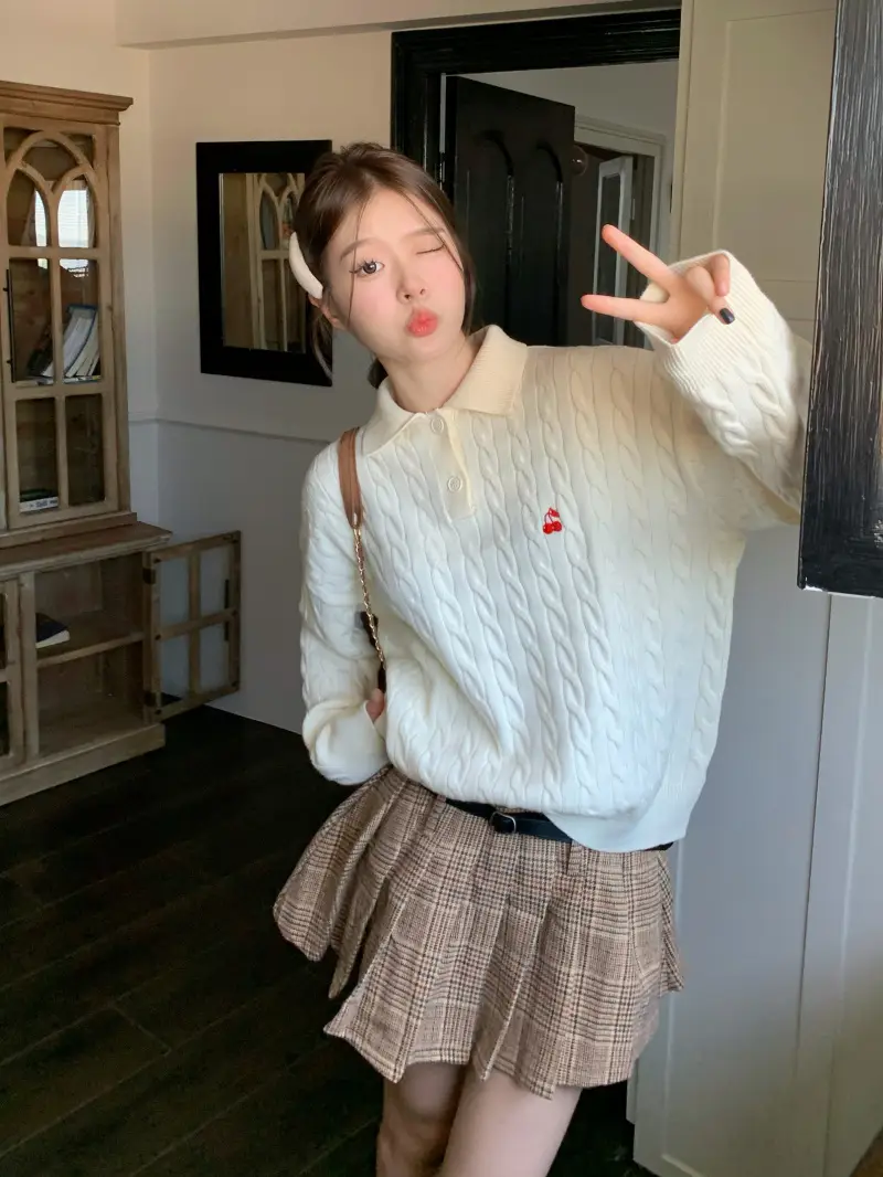 폴로넥 케이블 니트 상세 이미지 4