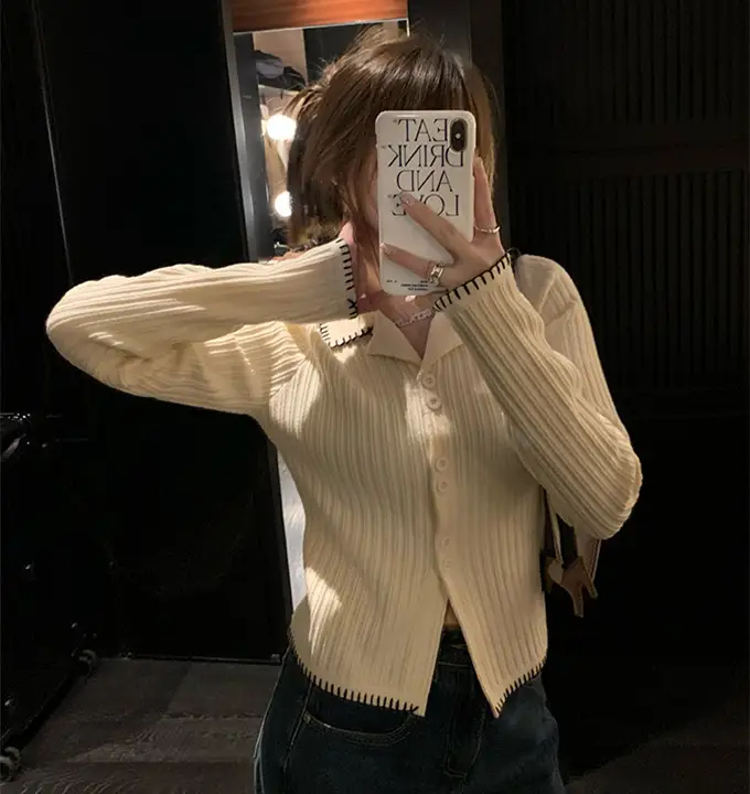 한국인기 폴로넥 배색 가디건 니트 상세 이미지 2