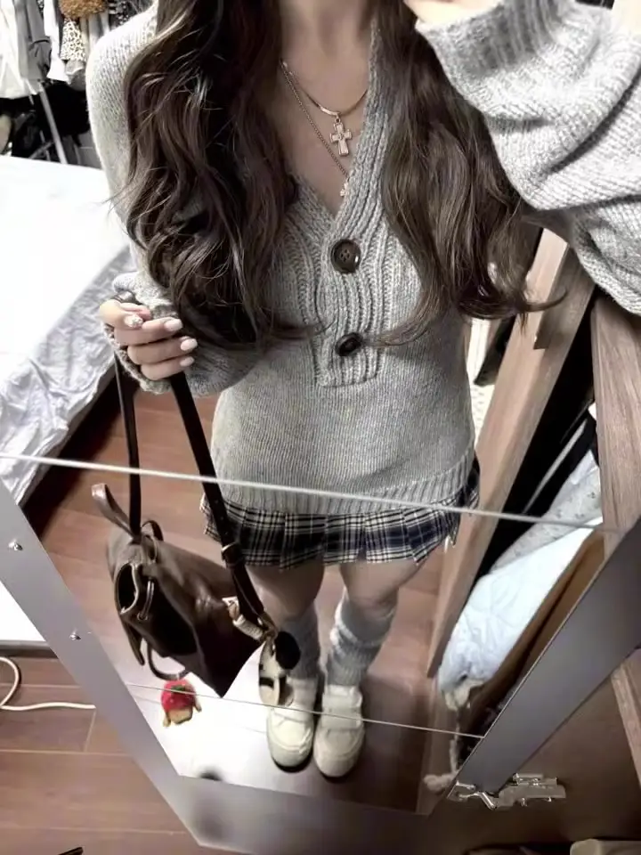 라운드넥 울 니트 긴소매 상세 이미지 2