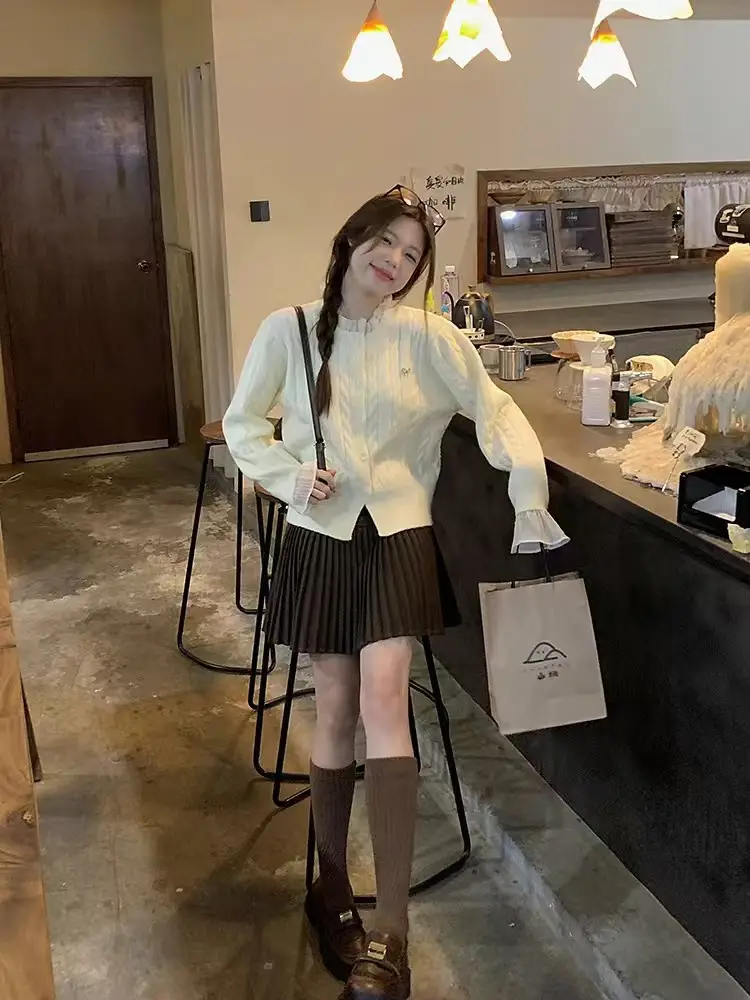 한국인기 프레피 프릴 꽈배기 니트 가디건 상세 이미지 7
