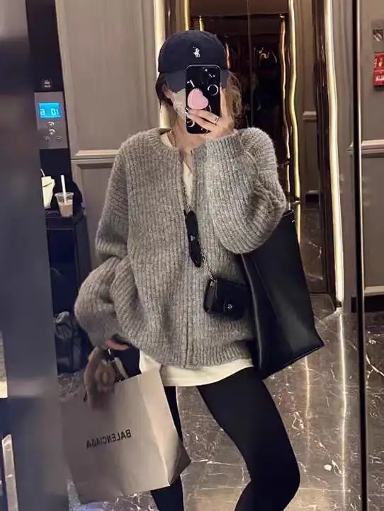 루즈핏 울 라운드넥 지퍼 가디건 상세 이미지 3