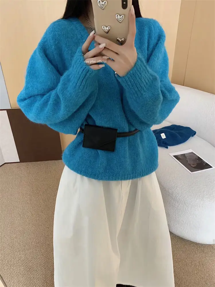 V넥 루즈핏 울 니트