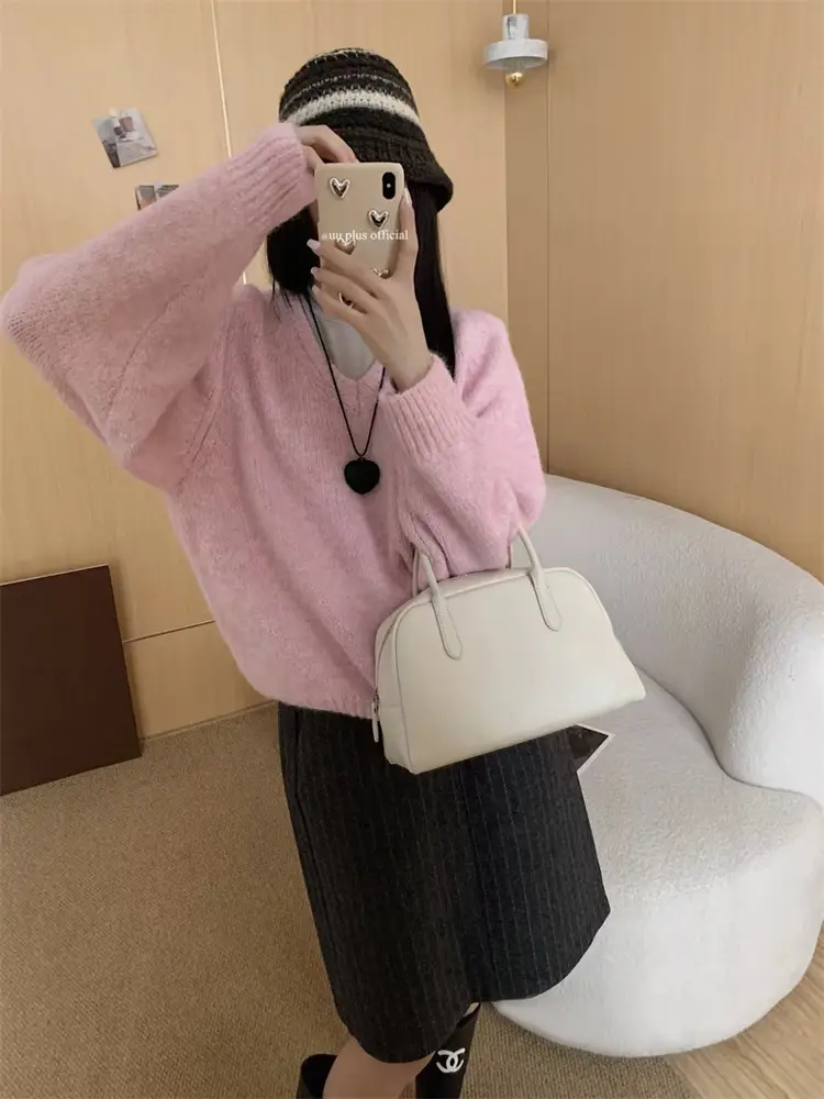 V넥 루즈핏 울 니트 상세 이미지 6