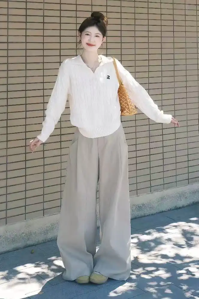 폴로넥 자수 케이블 니트 상세 이미지 5