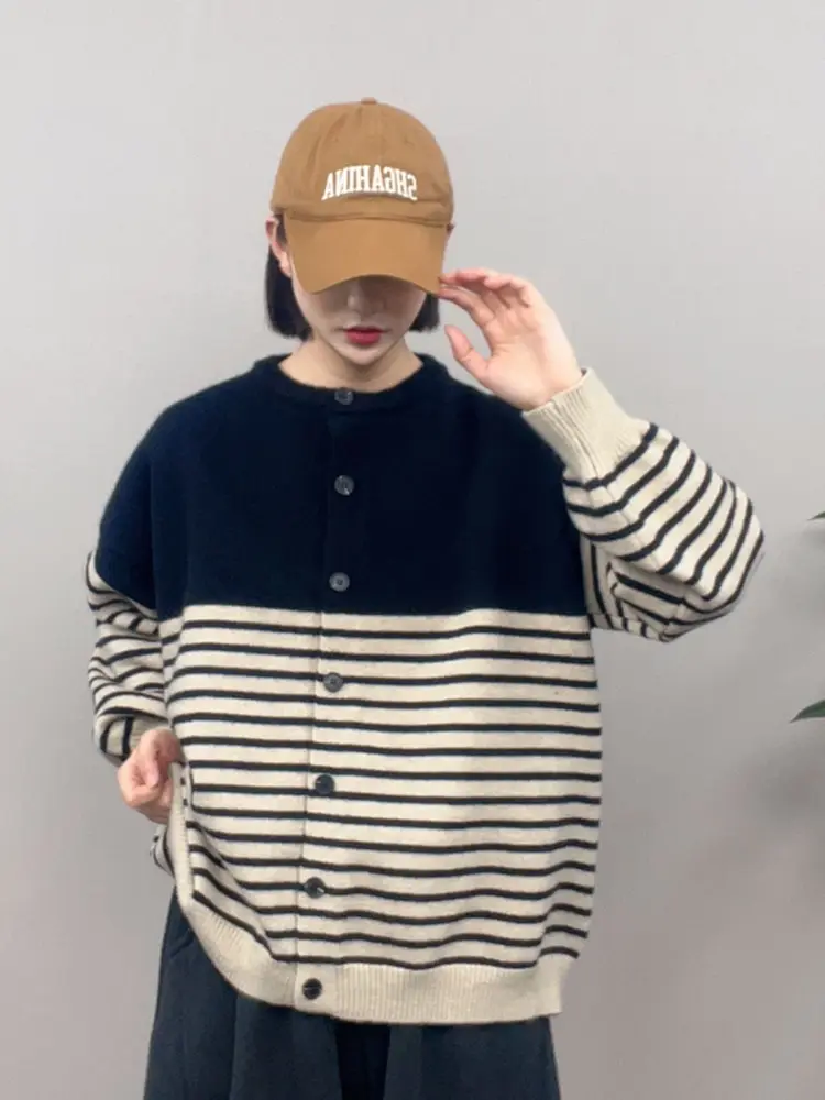 한국인기 배색 스트라이프 가디건 니트 상세 이미지 9