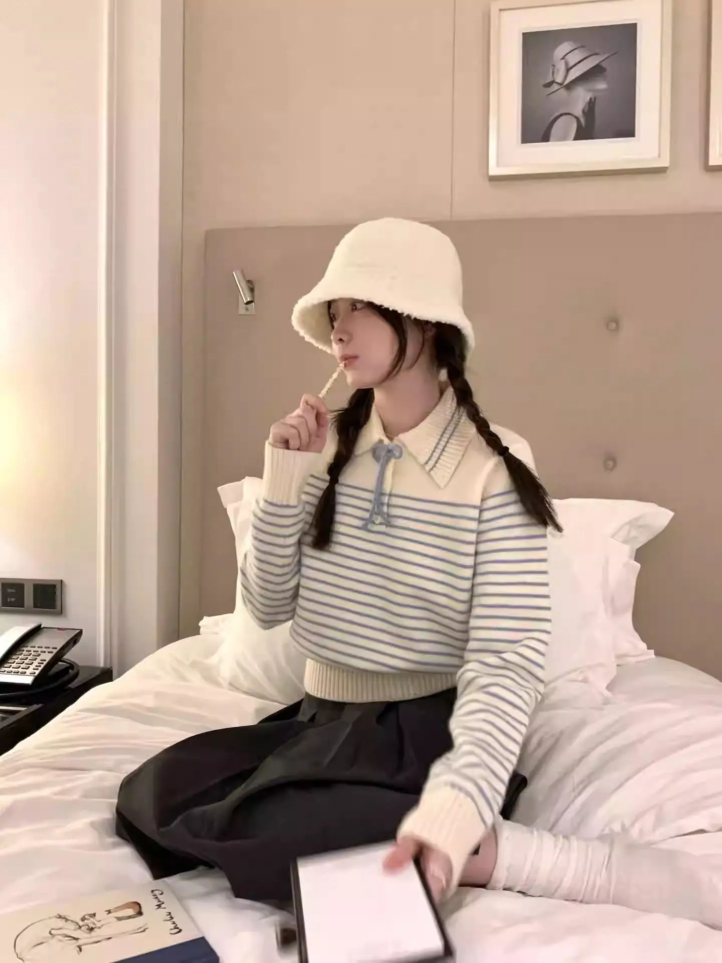 폴드 칼라 스트라이프 니트 상세 이미지 4