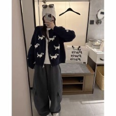 批发爆爆酱韩系小狗图案双拉链针织开<b class='q'>衫</b>外套女秋巨好看复古毛衣上衣