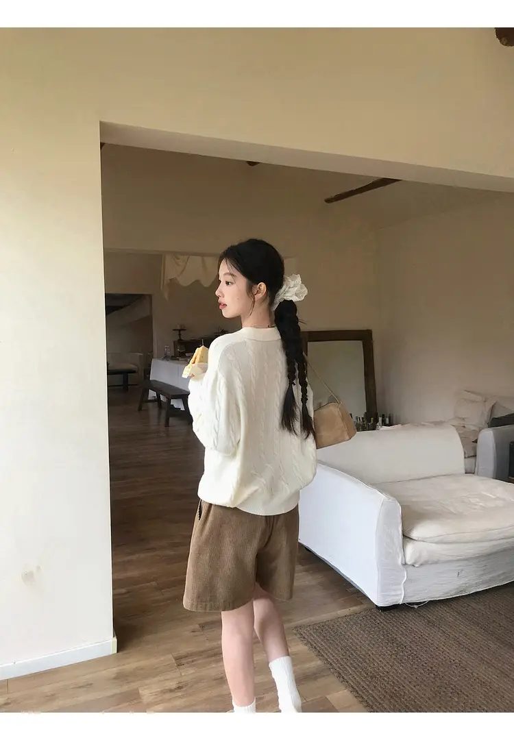 올드머니 스타일 울 입체 케이블 니트 폴로넥 상세 이미지 4
