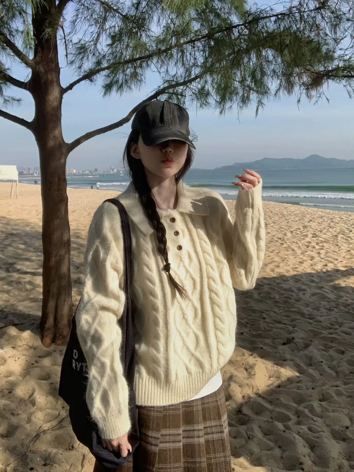케이블 니트 폴로 칼라 울 스웨터 상세 이미지 1