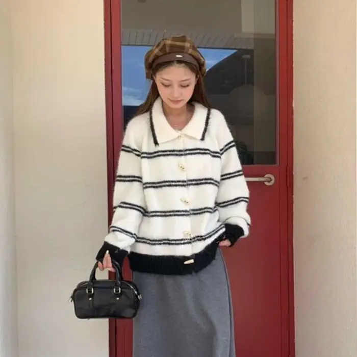한국인기 배색 스트라이프 폴드 칼라 가디건 상세 이미지 3