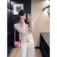 批发甜美风套装蕾丝边V领吊带背心女装春季碎花<b class='q'>针织</b><b class='q'>开衫</b>小外套