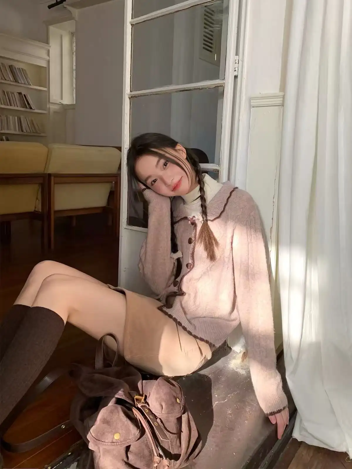 배색 하트 버튼 케이블 니트 카디건 상세 이미지 3