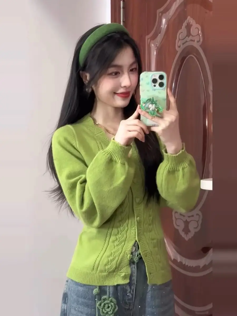 울 100% V넥 니트 가디건 상세 이미지 3