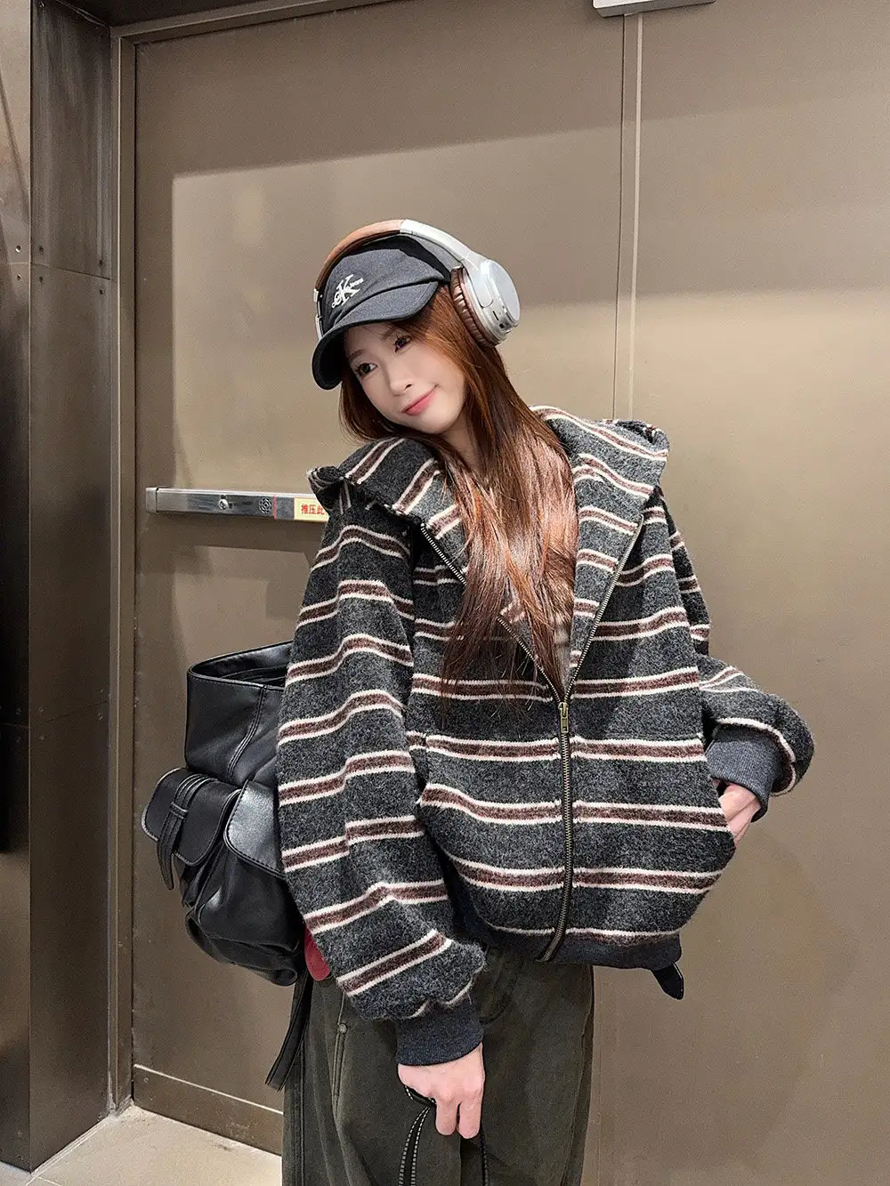 레트로 스트라이프 울 가디건 상세 이미지 5