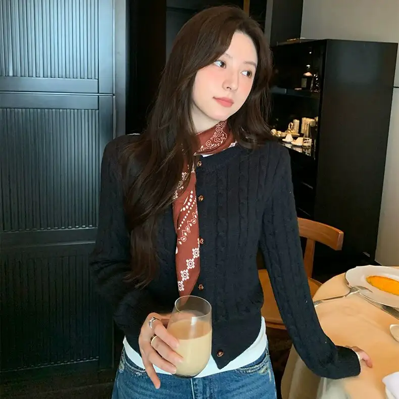 한국인기 꽈배기 라운드넥 가디건 상세 이미지 6