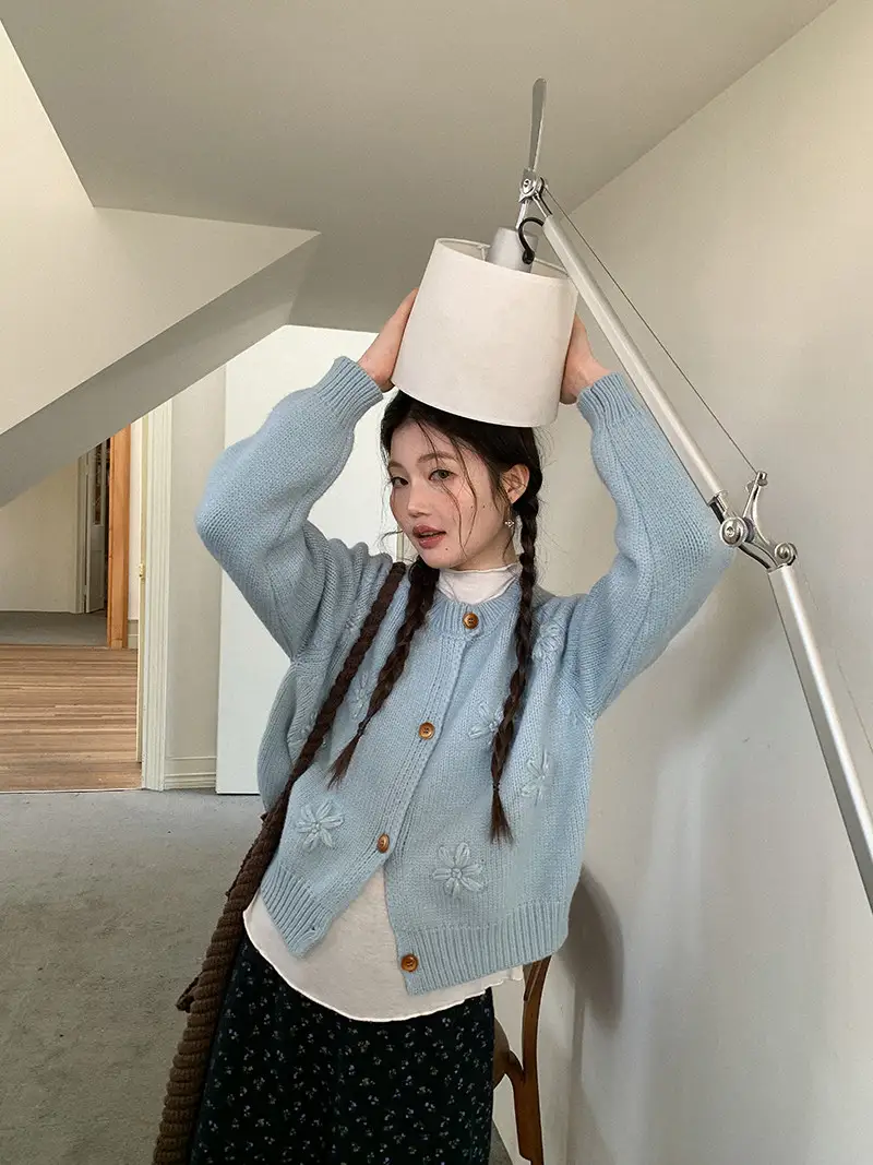 한국인기 입체 플라워 라운드넥 가디건 상세 이미지 27
