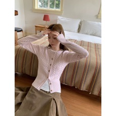 批发红人馆针织开衫女秋天穿搭2026新款粉色长袖上衣修身显瘦毛衣<b class='q'>外套</b>