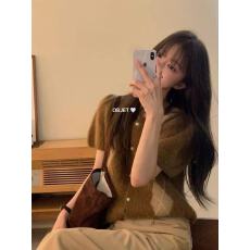 批发有货~韩国东大门温柔可爱<b class='q'>甜美</b>短袖针织毛衣复古菱形