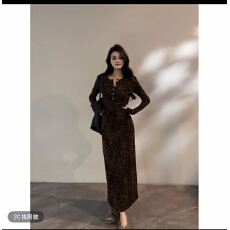 批发秋冬新款复古豹纹半开领长袖收腰连衣裙轻奢修身<b class='q'>显瘦</b>直筒长裙